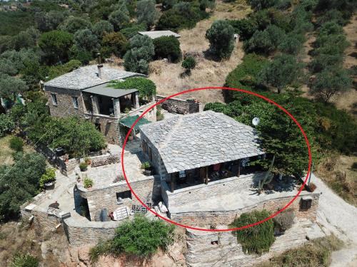 Steni Dirfyos House | Antonis Stone house