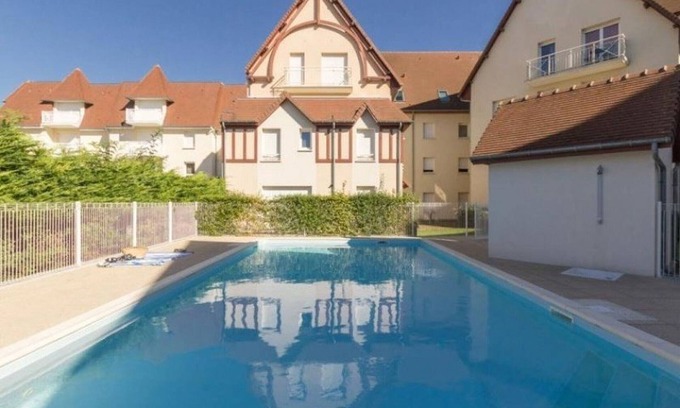 Merville-Franceville-Plage Apartment | Apartment Merville-Franceville-Plage, 2 bedrooms, 6 persons