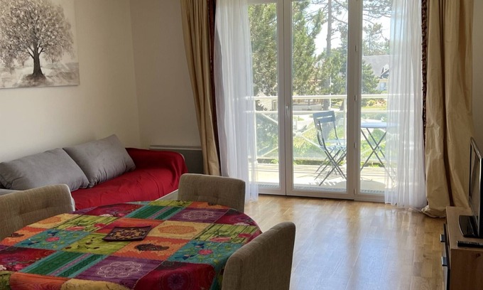 Merville-Franceville-Plage Apartment | Apartment Merville-Franceville-Plage, 1 bedroom, 4 persons