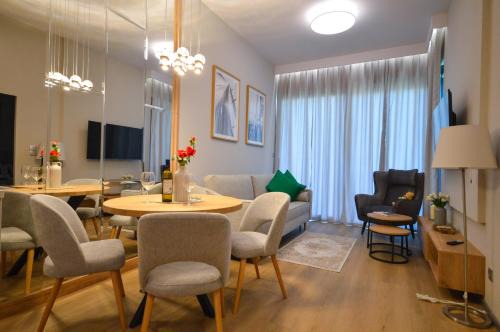 Olsztyn Apartment | Apartament Kapitańska 1 Omega Lake