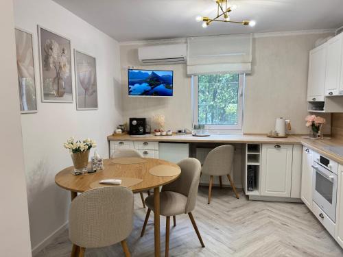 Tirnaveni Apartment | Apartament Victoria