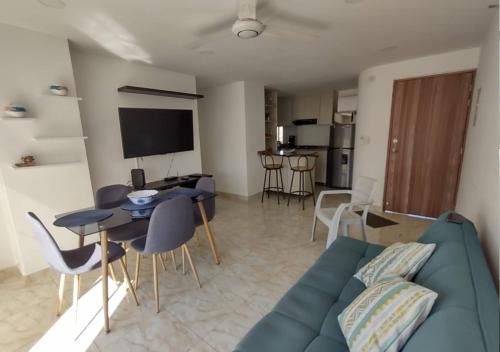 Comuna 3 Apartment | Apartamento 802 Papiros
