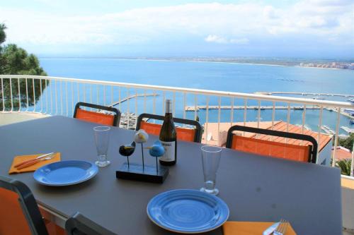 Roses Town Center Apartment | Apartamento Casa Linda con vistas espectaculares AV-40