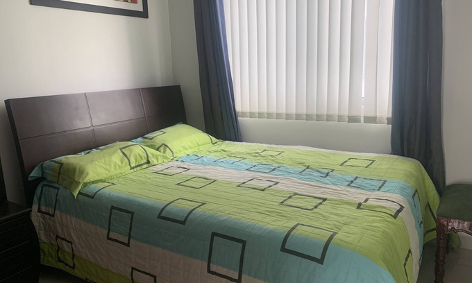 Floridablanca Apartment | Apartamento con aire acondicionado anillo vial