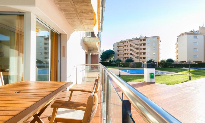 Santa Margarida Apartment | Apartamento con Tres Piscinas en Santa Margarita, a 1km de la Playa - ES-228-123