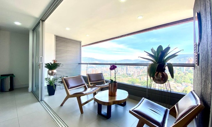 El Tesoro Apartment | Apartamento con Vista 360 a la Cuidad