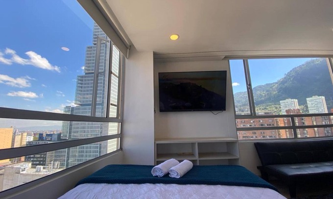La Candelaria Apartment | Apartamento en Bogotá: Comodidad, Estilo y Vistas Insuperables