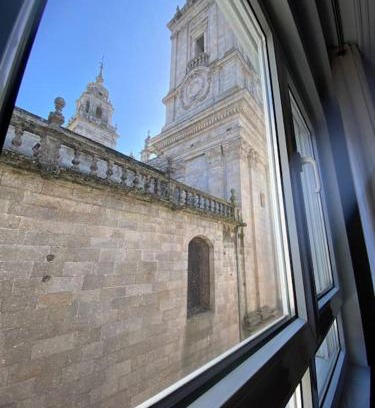 Lugo Apartment | Apartamento frente a la Catedral
