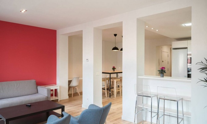 Trafalgar House | Apartamento Premium 2 Dormitorios 1 Baño con Balcón