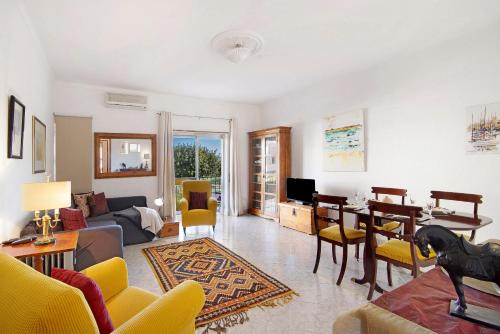 Tavira Apartment | Apartamento Santos