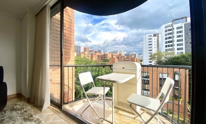 Patio Bonito Apartment | Apartamento Top en Medellin