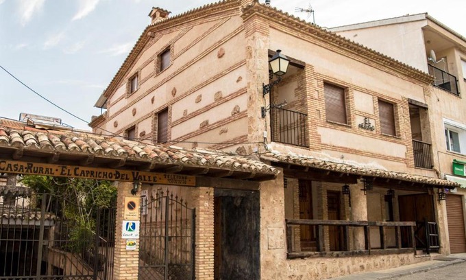 Arroyo Frio Apartment | Apartamentos Capricho del Valle