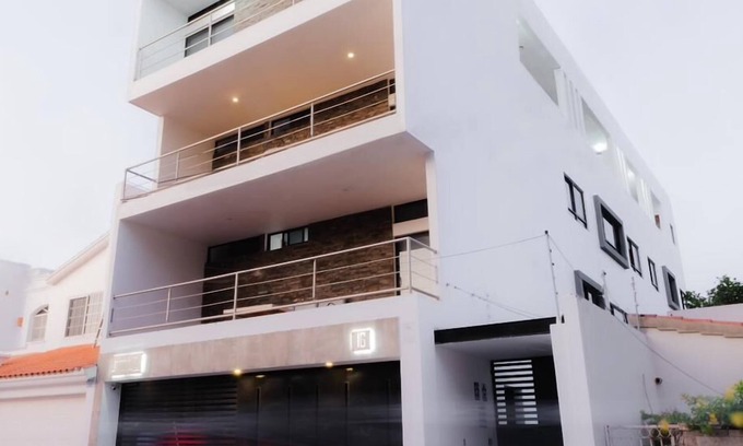 Zona Dorada Condo | Apartamentos Torre II Condominios