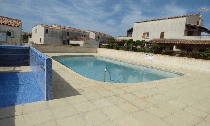 Saintes-Maries-de-la-Mer Apartment | Apartment for 6 with parking