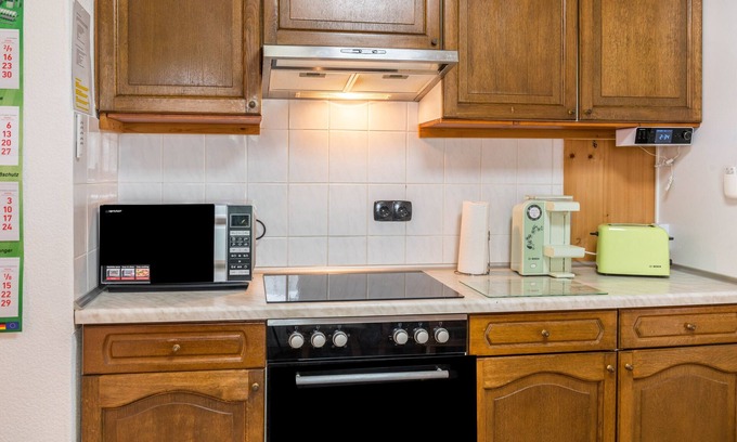 Bingen Apartment | Apartment '100 qm Wohnung Schneider Bingen' with Private Terrace, Wi-Fi and Air Conditioning