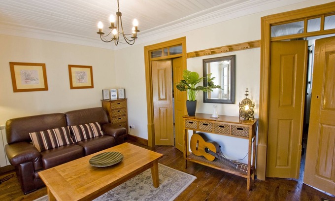 Penela Apartment | Apartment 2: Traditional, rustic style 4 roomed apartment