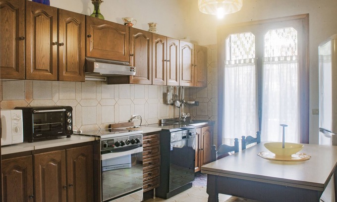 Noale Apartment | Apartment, 25 minutes from Venice, stress-free studio, garden and parking