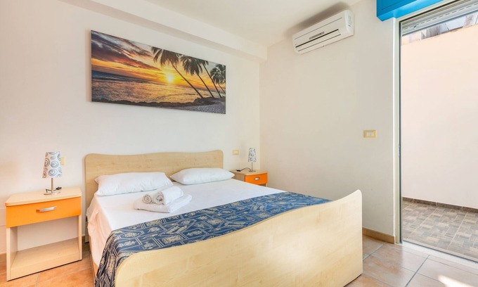 Lido Marini Apartment | Apartment 400m from the beach of Lido Marini (16)