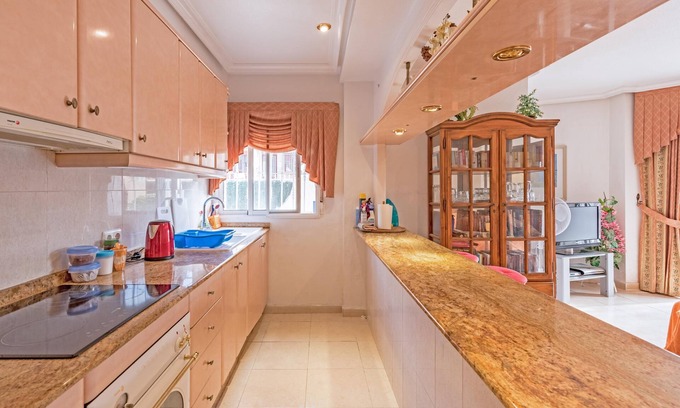 Benferri Apartment | Apartment 5-Star Alicante with Own Private Pool & Garden, Wi-Fi, Sky TV & Netflix