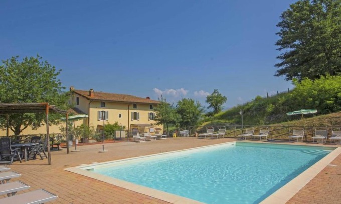 Serravalle Pistoiese Apartment | Apartment Alba by Interhome
