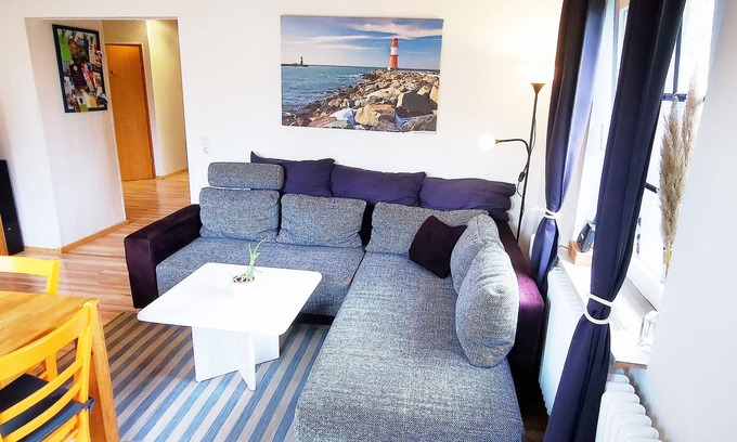 Butjadingen Apartment | Apartment Annemaries Nordseehaus directly on the dike