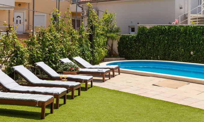 Vodice Apartment | Apartment Arausa with Pool X