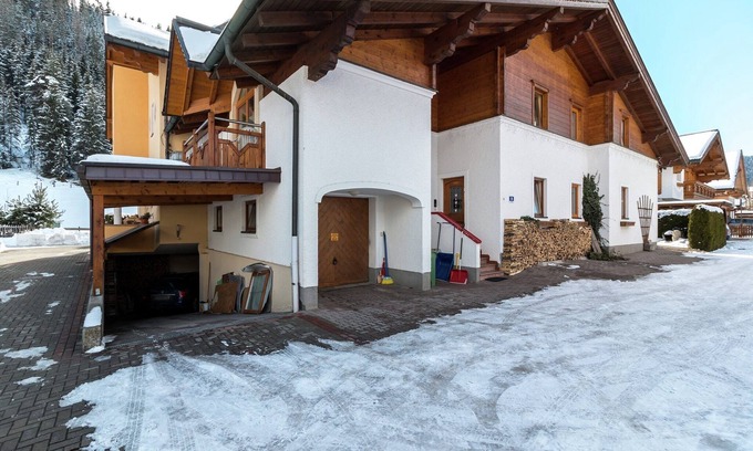 Altenmarkt im Pongau Apartment | Apartment in Altenmarkt near Ski Slopes
