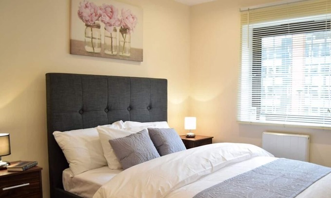 Havering Apartment | Apartment at Morland House Apartments