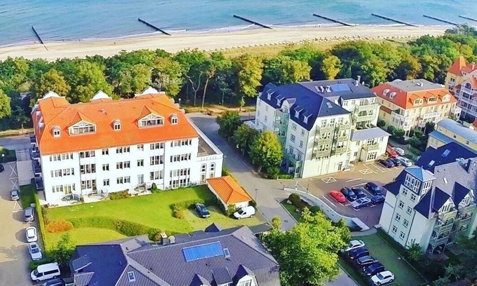 Ostseebad Kuhlungsborn Apartment | Apartment B 34, 50 m to the Baltic Sea beach, elevator, Dec./2024 renovated.