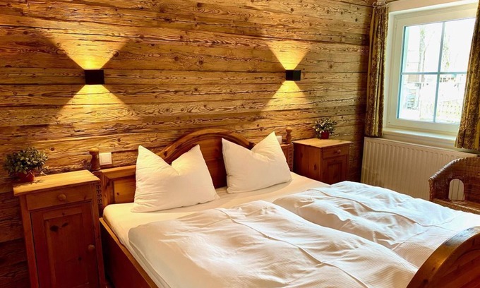 Bad Hofgastein Apartment | Apartment BBe - Angerhof, country house