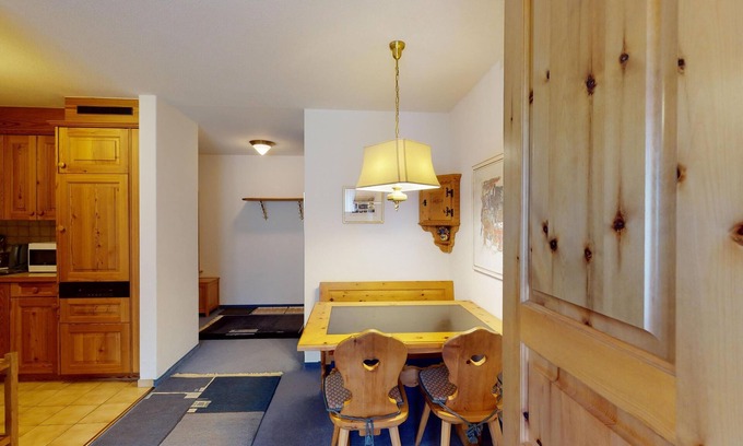 Zuoz Apartment | Apartment Belvair 21 - Quiet 2.5-Room Apartment in Zuoz