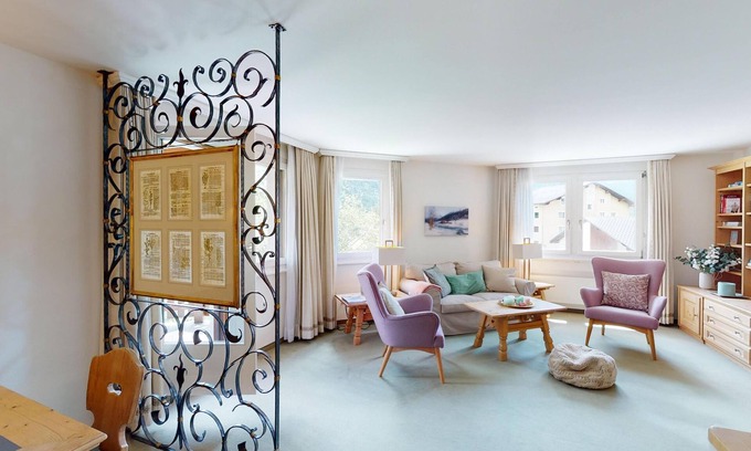 Zuoz Apartment | Apartment Belvair 36 - Well-maintained 3.5-Room Apartment with South Balcony
