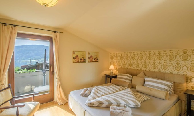 Stiegl Apartment | Apartment Berg - Waldvilla Bergsee