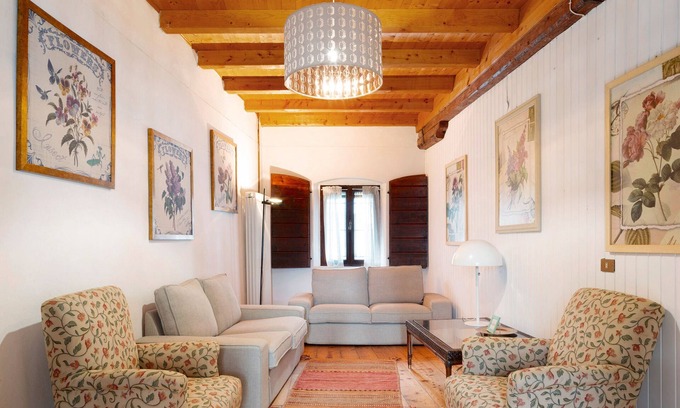 Santa Giustina Apartment | Apartment 'Bivai - Chardonnay' with Shared Pool, Shared Garden and Wi-Fi