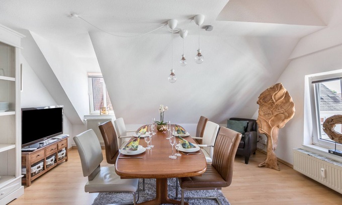 Friedrichstadt Apartment | Apartment "Blumenhaus Friedrichstadt" with Wi-Fi