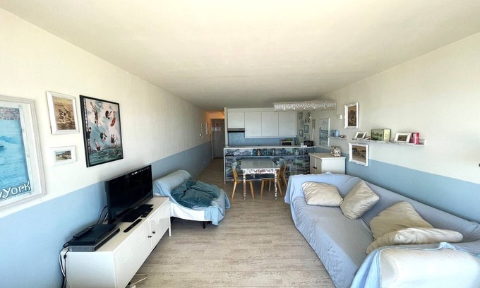 Westende Apartment | Apartment by the Sea with Stunning Views