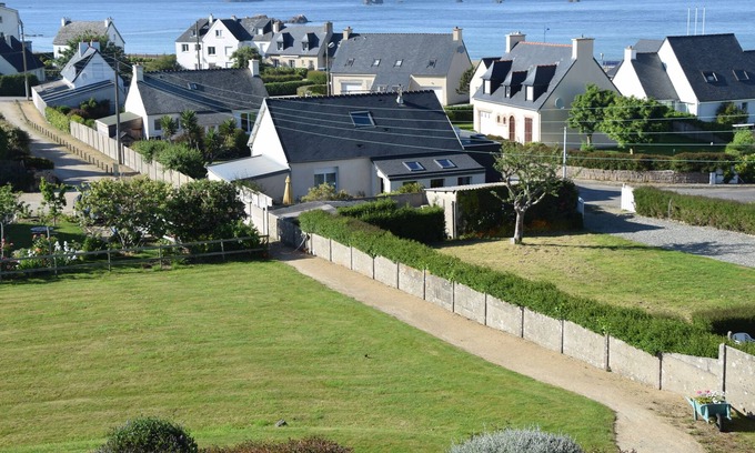 Plougasnou Hotel | Apartment by the sea between the bays of Morlaix and Lannion