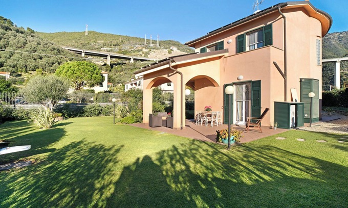 Taggia Apartment | Apartment 'Ca' Du Barba' with Private Terrace, Private Garden and Wi-Fi