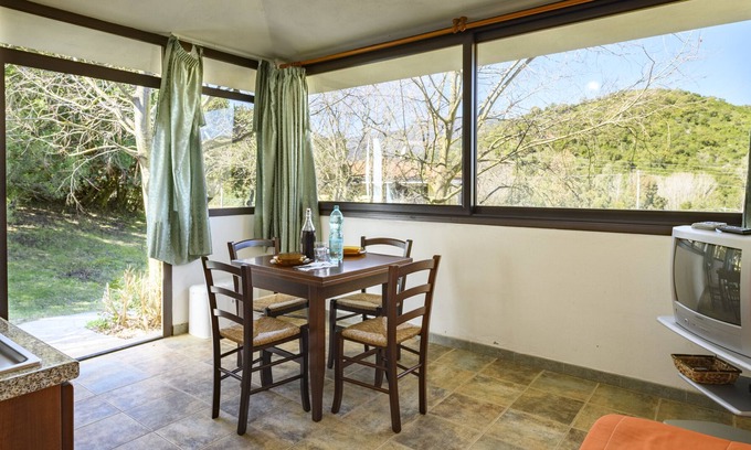 Elini House | Apartment "Casa Corongiu 3" with Mountain View & Shared Garden