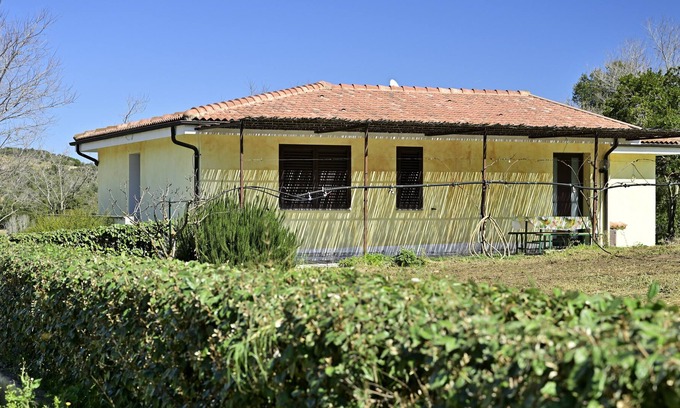 Elini House | Apartment "Casa Corongiu 6" with Mountain View & Shared Garden
