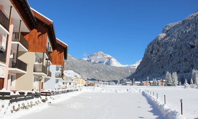 Fontanazzo Apartment | Apartment 'Casa Del Conte' with Mountain View and Balcony