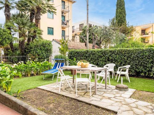Diano Marina Apartment | Apartment Casa del Mare by Interhome