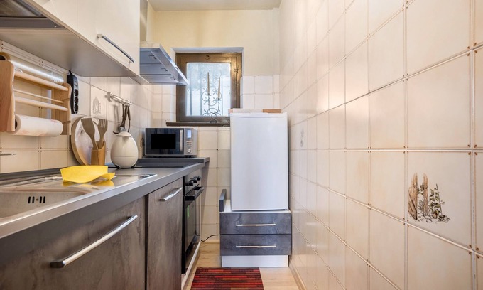 Ledro Apartment | Apartment "Casa Niko" with Private Balcony & Wi-Fi