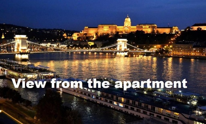 Belvaros - Lipotvaros Apartment | Apartment Castle View