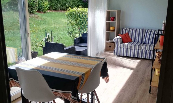 Biarritz Apartment | Apartment Château d'Arcadie, 67m2, terrace and garage. The whole of Biarritz on foot!