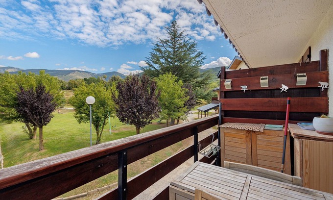 Sainte-Leocadie Apartment | Apartment 'Cocoon for Two in the Mountains' with Mountain View, Balcony and Wi-Fi