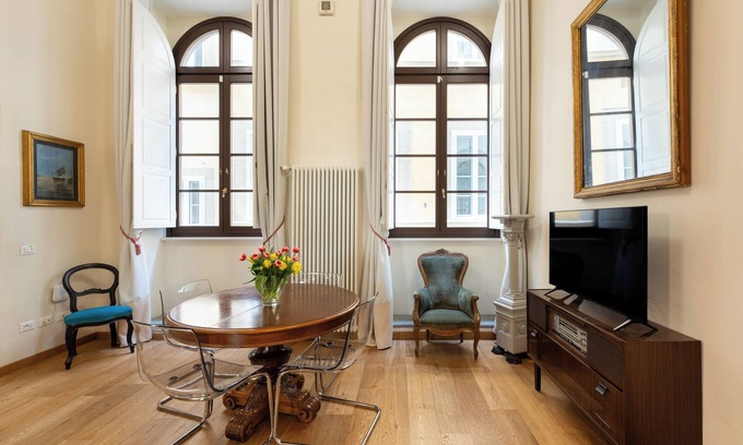 Duomo Apartment | Apartment D'Asburgo Lorena near the Cathedral