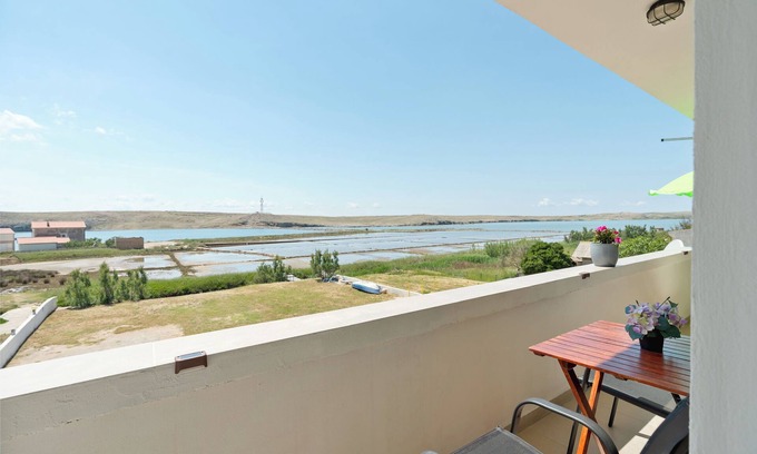 Dinjiska Apartment | Apartment Don (10463-A4) - Dinjiska - island Pag