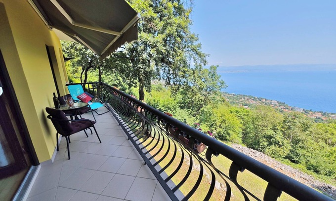 Opatija Apartment | Apartment Delost (79071-A1) - Lovran