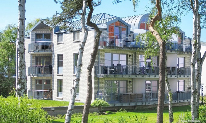 Juliusruh Apartment | Apartment directly on the beach, balcony with sea view - Dünenresidenz FeWo Windjammer